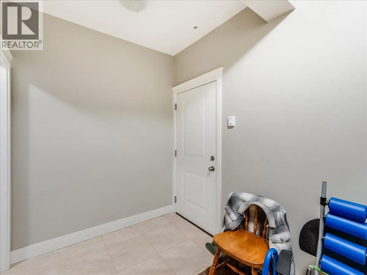 625 11TH Avenue Unit# 6