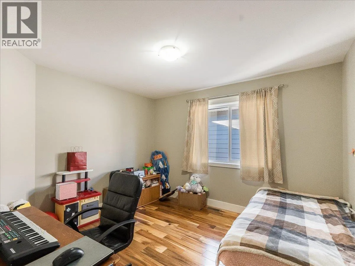625 11TH Avenue Unit# 6