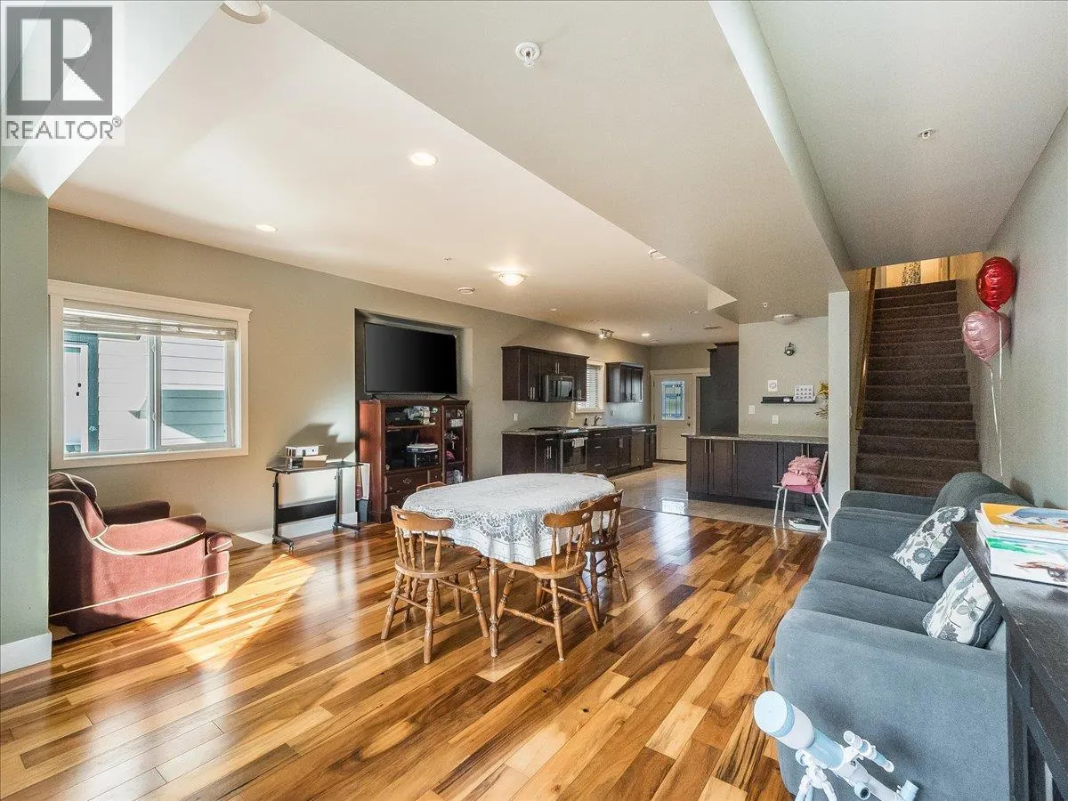 625 11TH Avenue Unit# 6