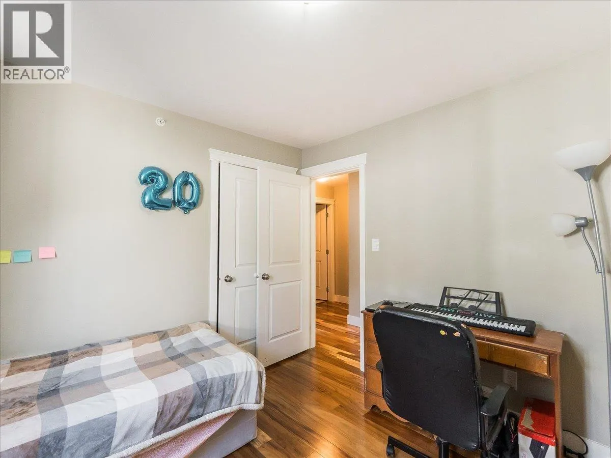 625 11TH Avenue Unit# 6