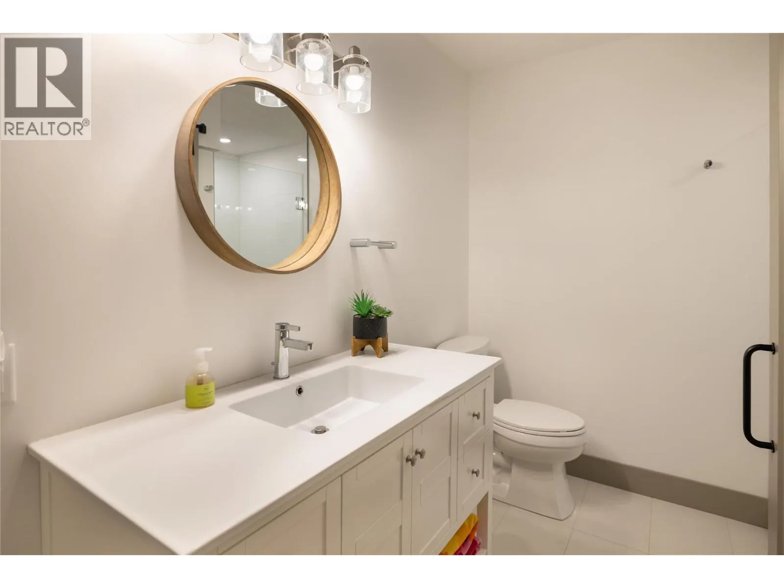 4004 Bluebird Road Unit# 305