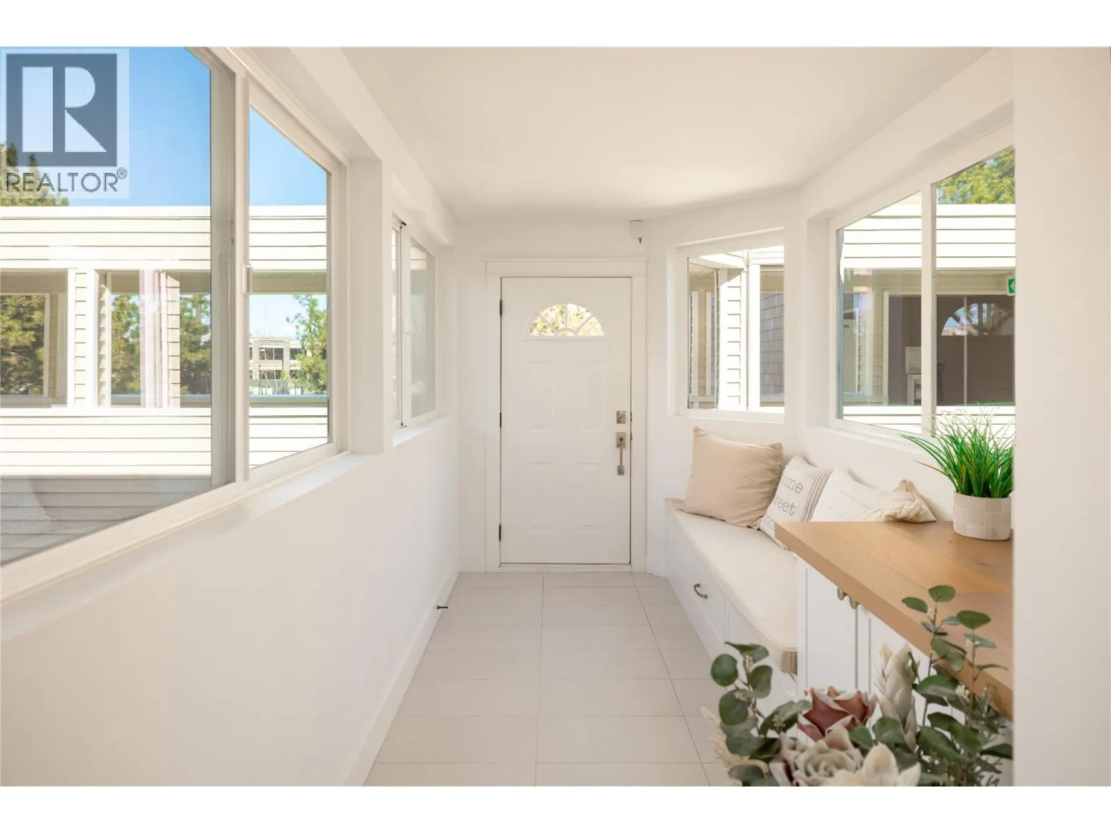 4004 Bluebird Road Unit# 305