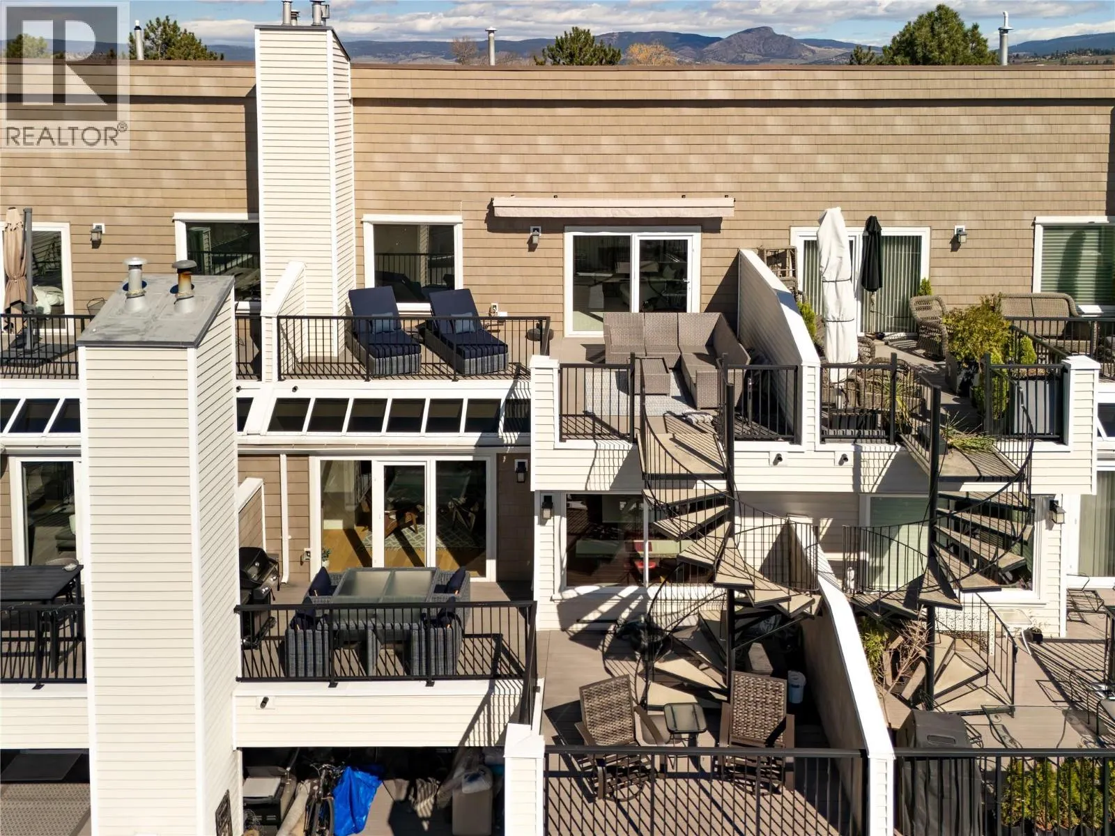 4004 Bluebird Road Unit# 305