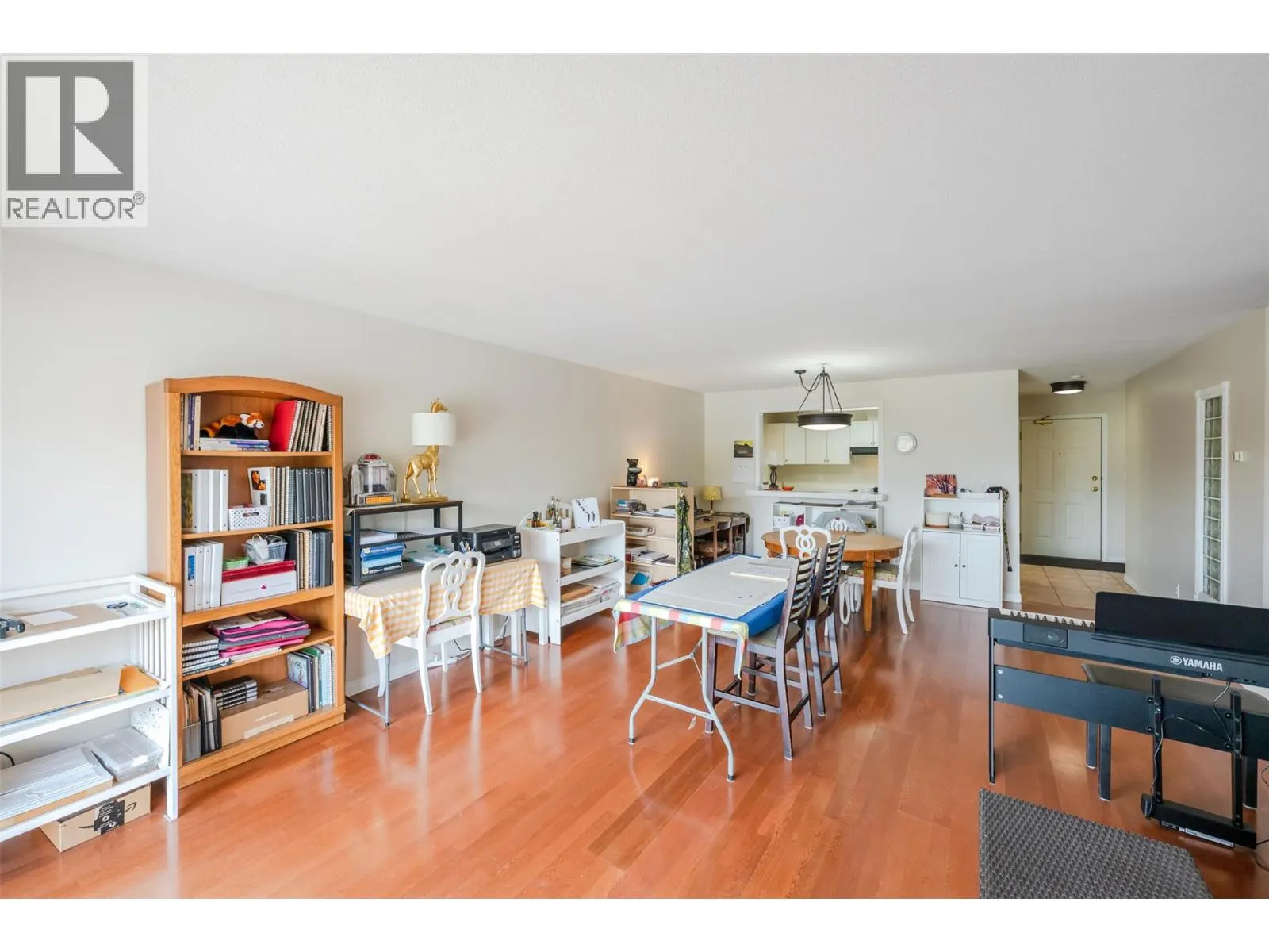 6801 COTTONWOOD Drive Unit# 5