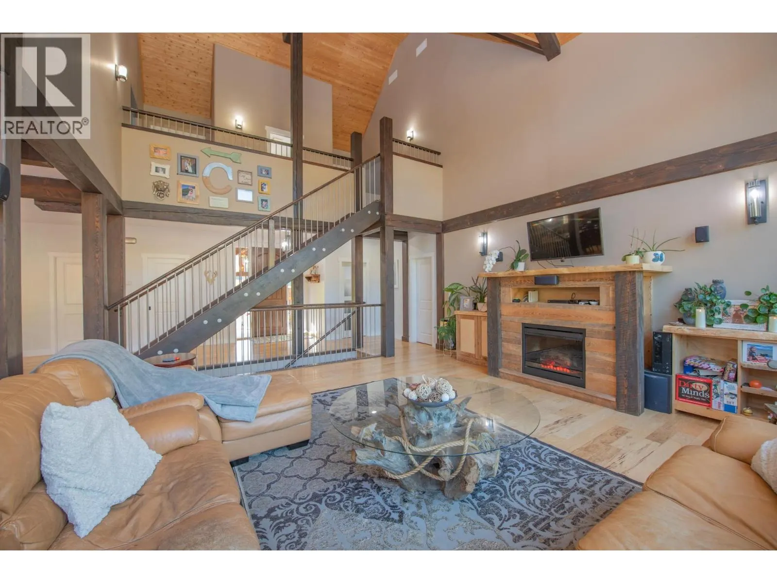 342 Lumby Mabel Lake Road