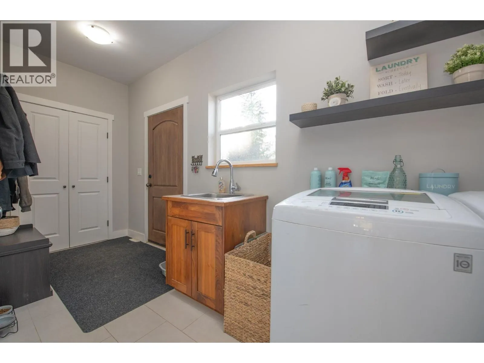 342 Lumby Mabel Lake Road
