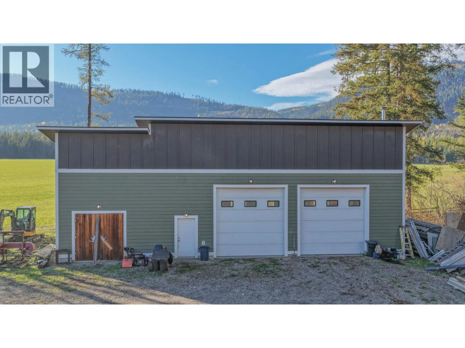 342 Lumby Mabel Lake Road