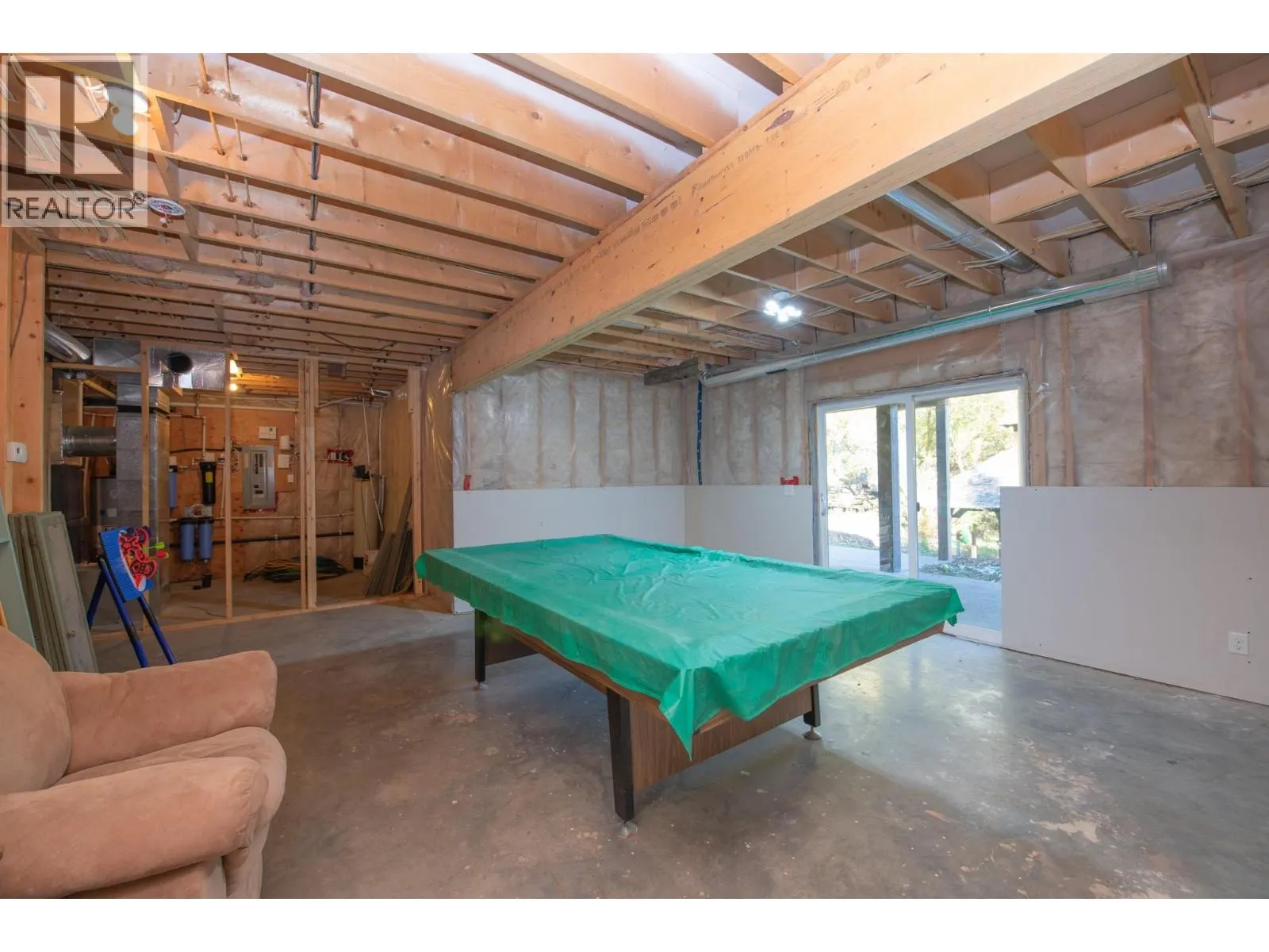 342 Lumby Mabel Lake Road