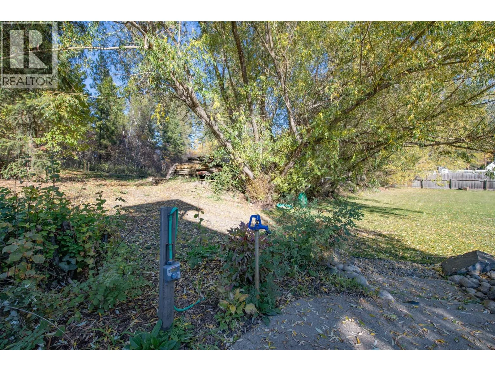 342 Lumby Mabel Lake Road