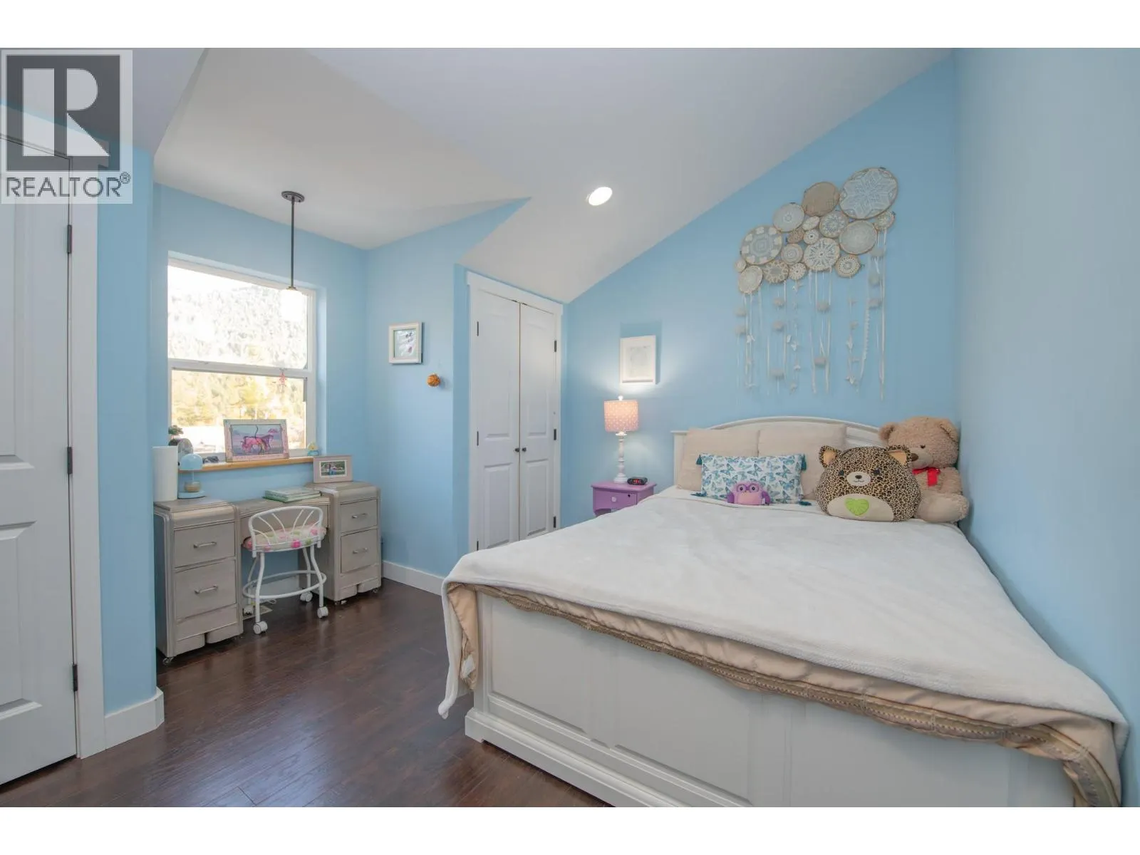 342 Lumby Mabel Lake Road