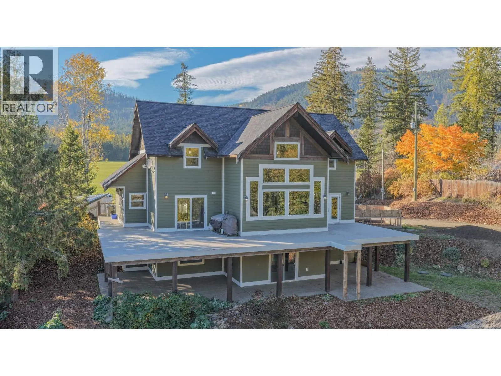 342 Lumby Mabel Lake Road