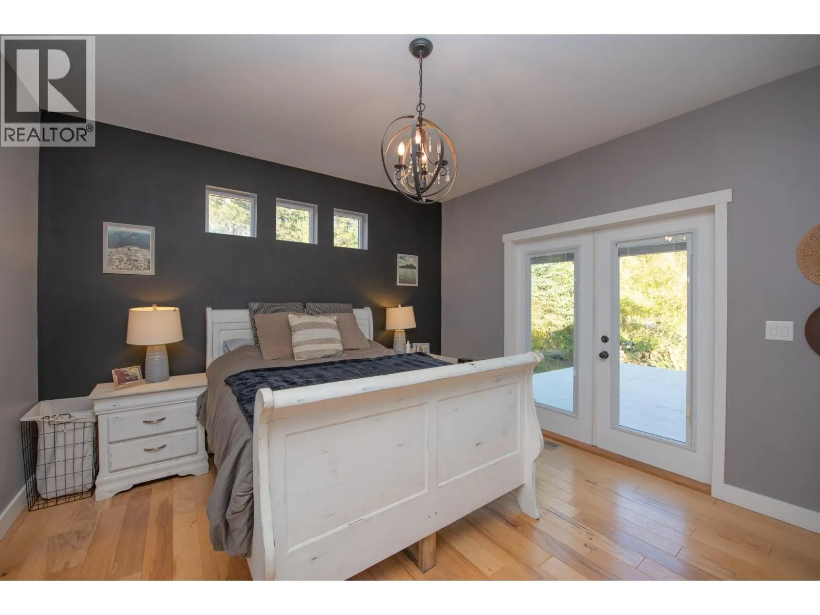 342 Lumby Mabel Lake Road