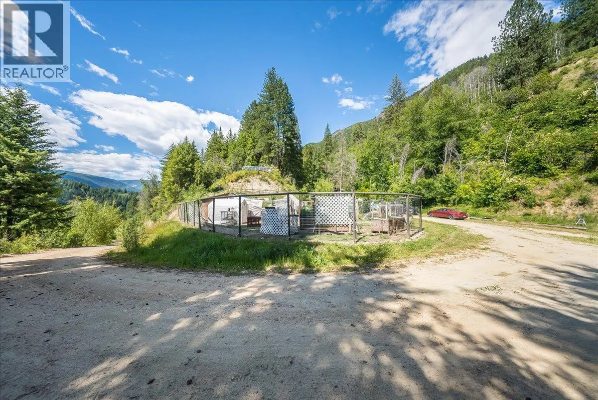 1385 Pass Creek Road