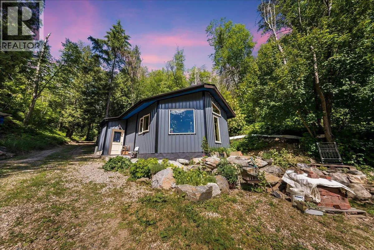 1385 Pass Creek Road