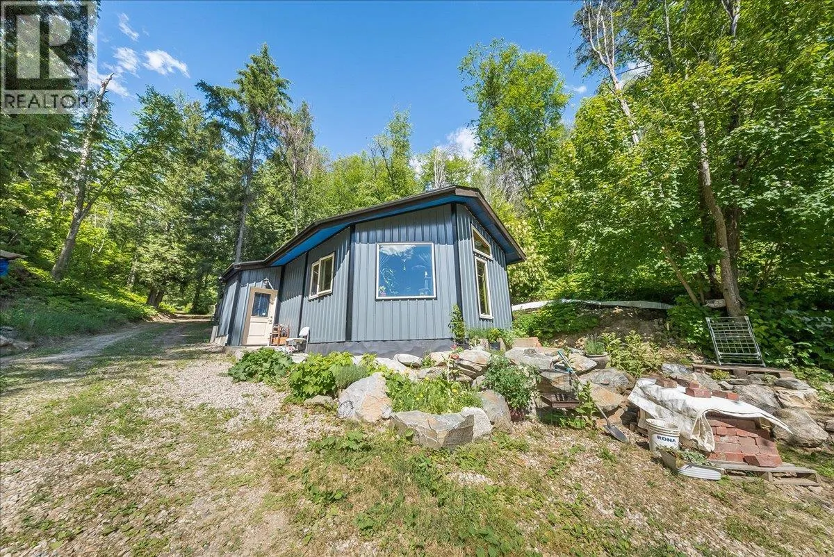 1385 Pass Creek Road