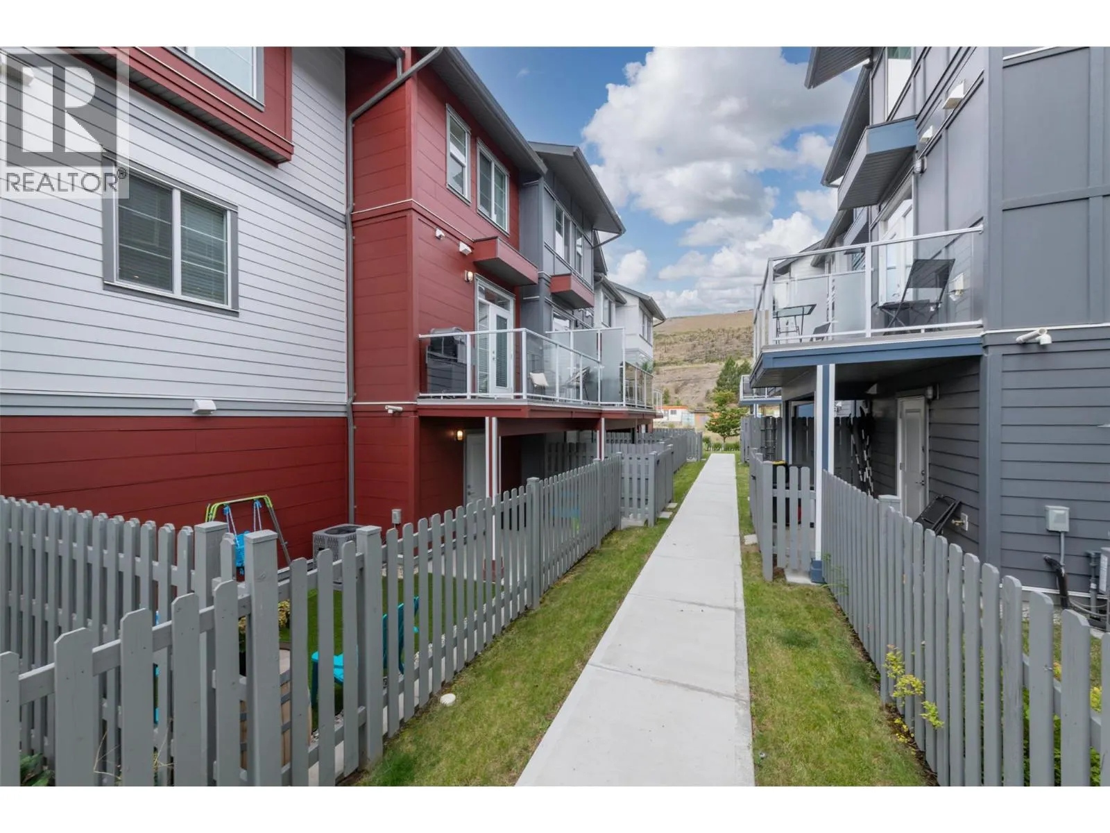 4025 Gellatly Road S Unit# 111
