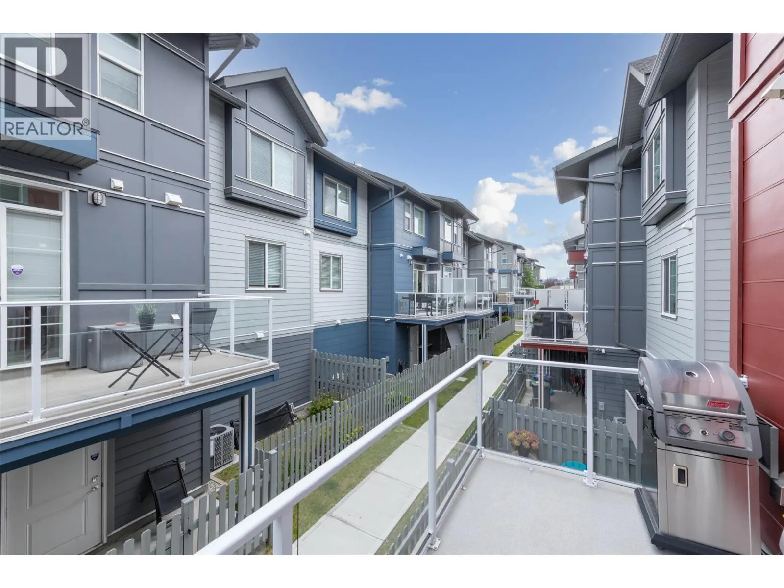 4025 Gellatly Road S Unit# 111