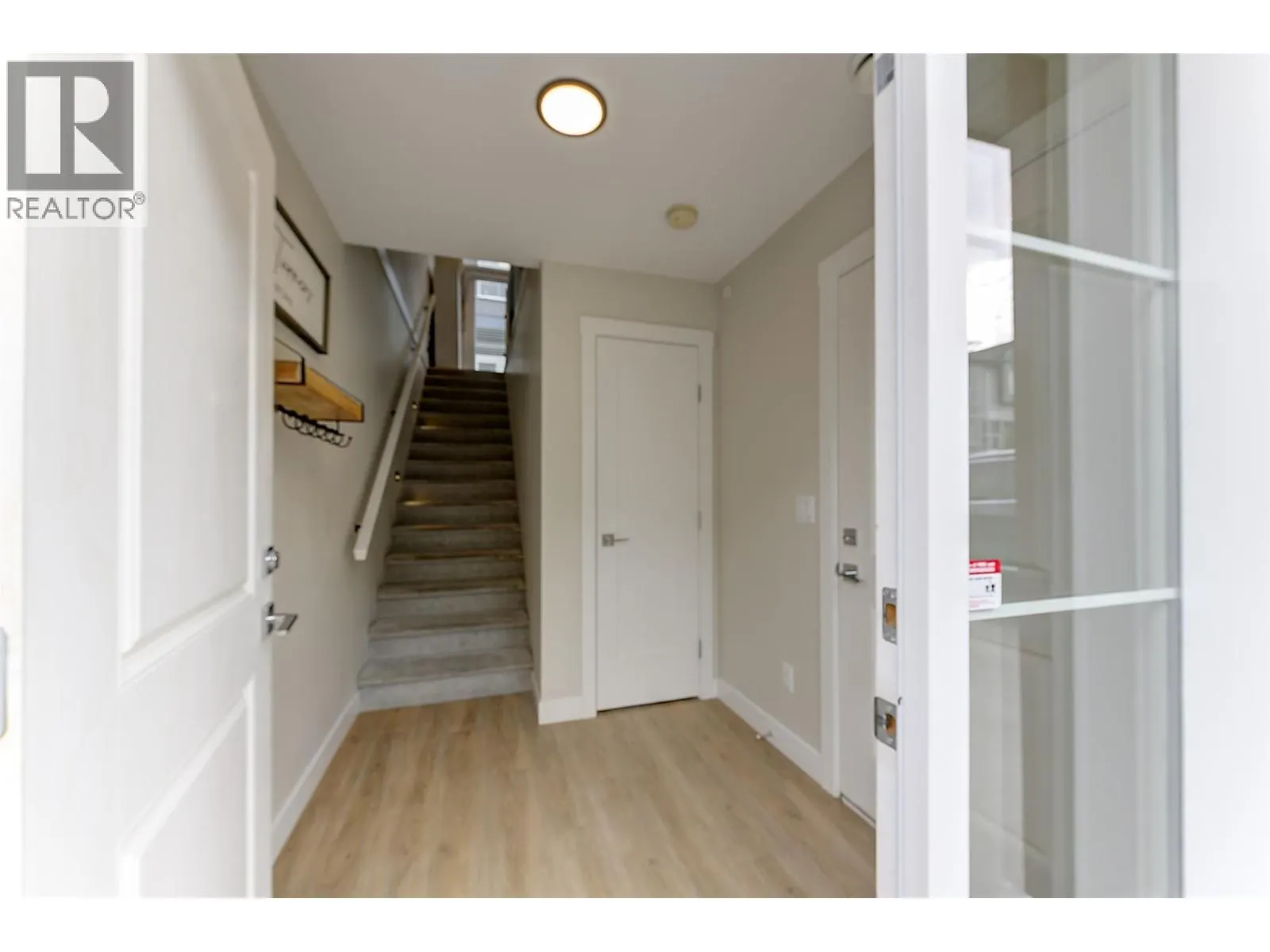 4025 Gellatly Road S Unit# 111