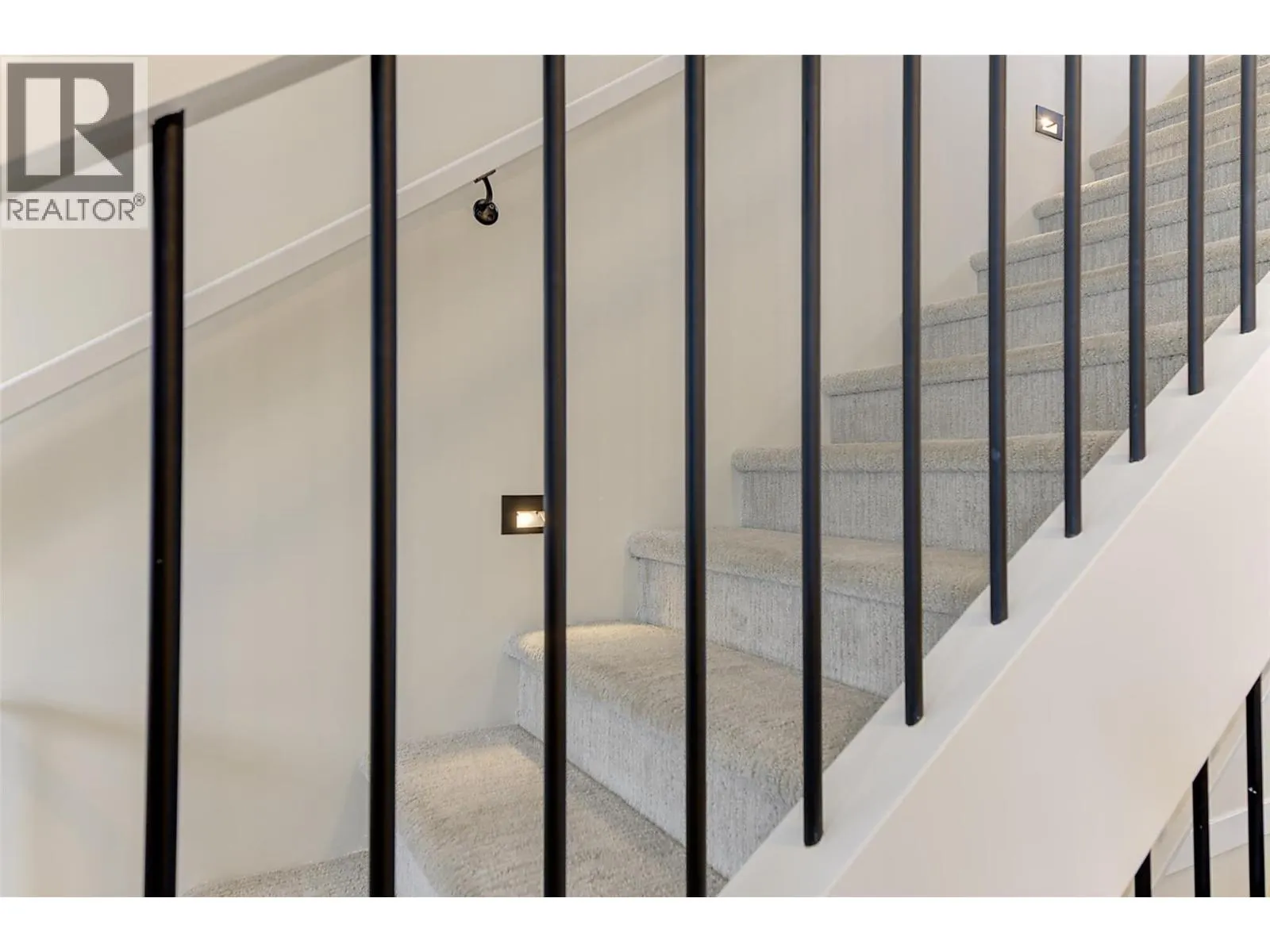 4025 Gellatly Road S Unit# 111