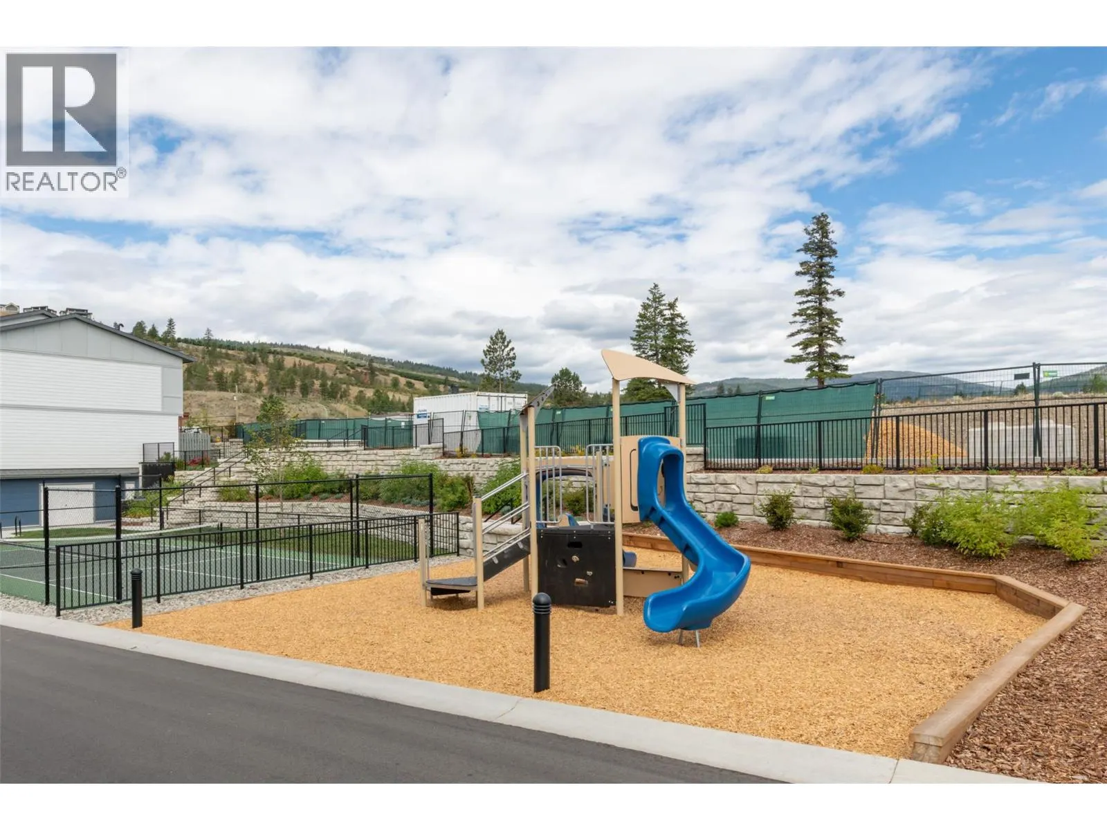 4025 Gellatly Road S Unit# 111