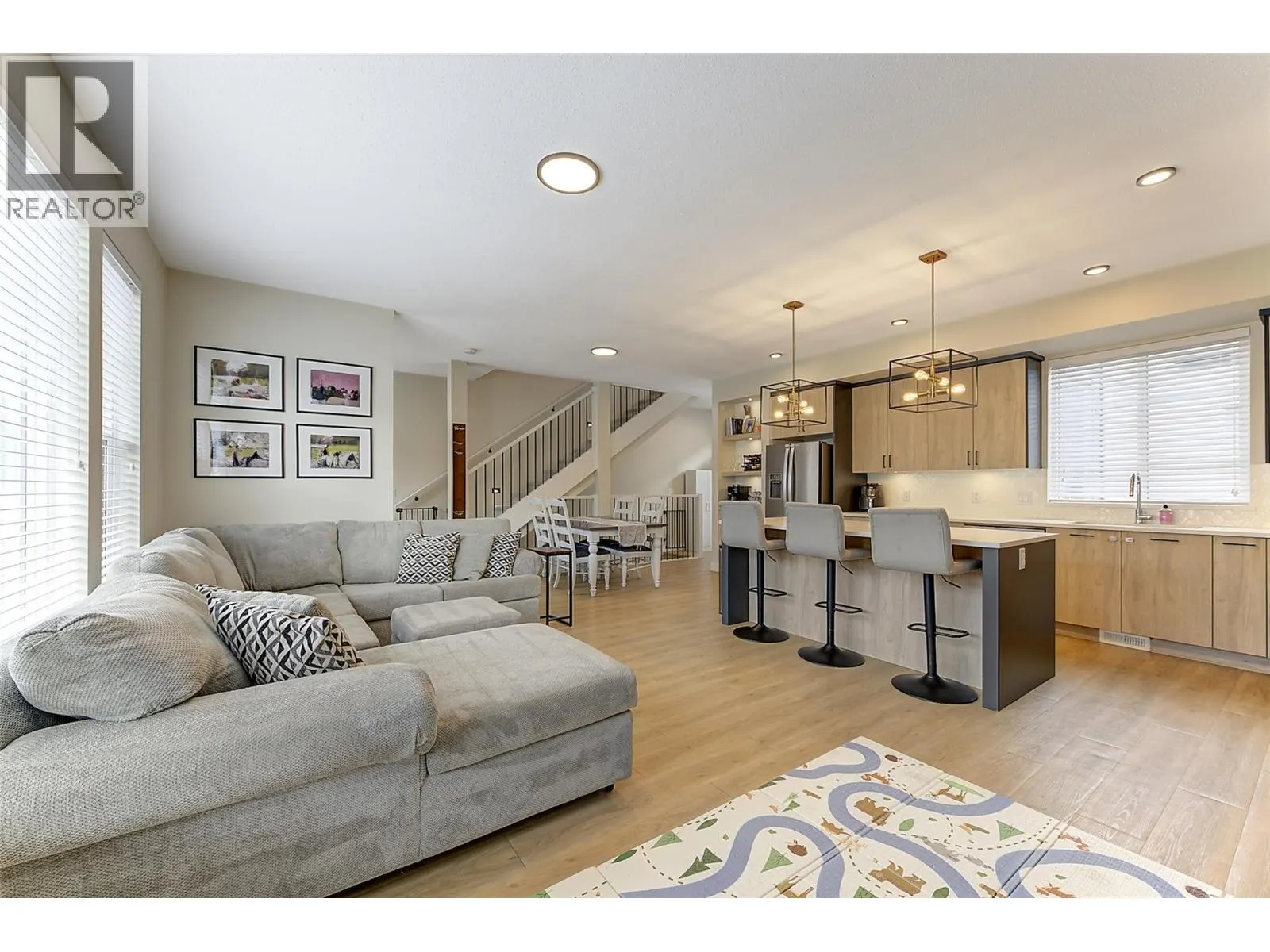 4025 Gellatly Road S Unit# 111
