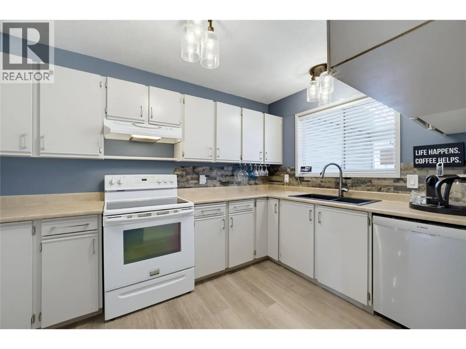 2806 35 Street Unit# 207