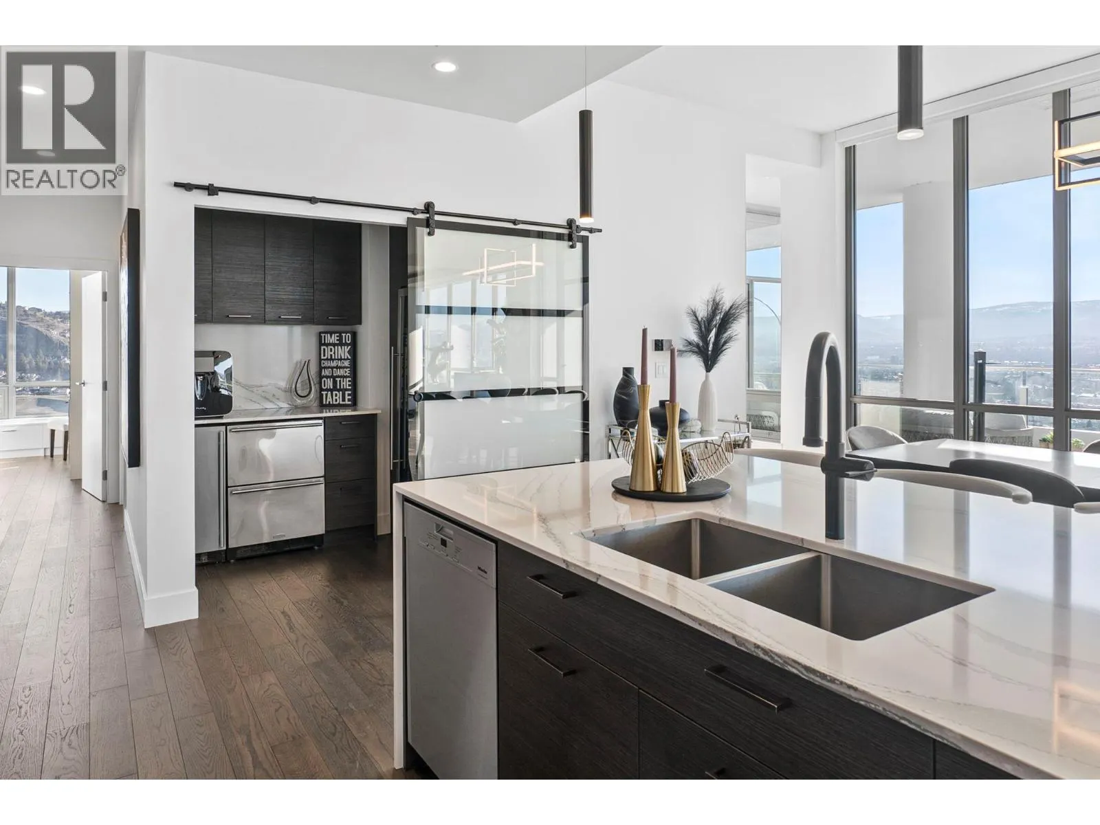 1191 Sunset Drive Unit# 3501