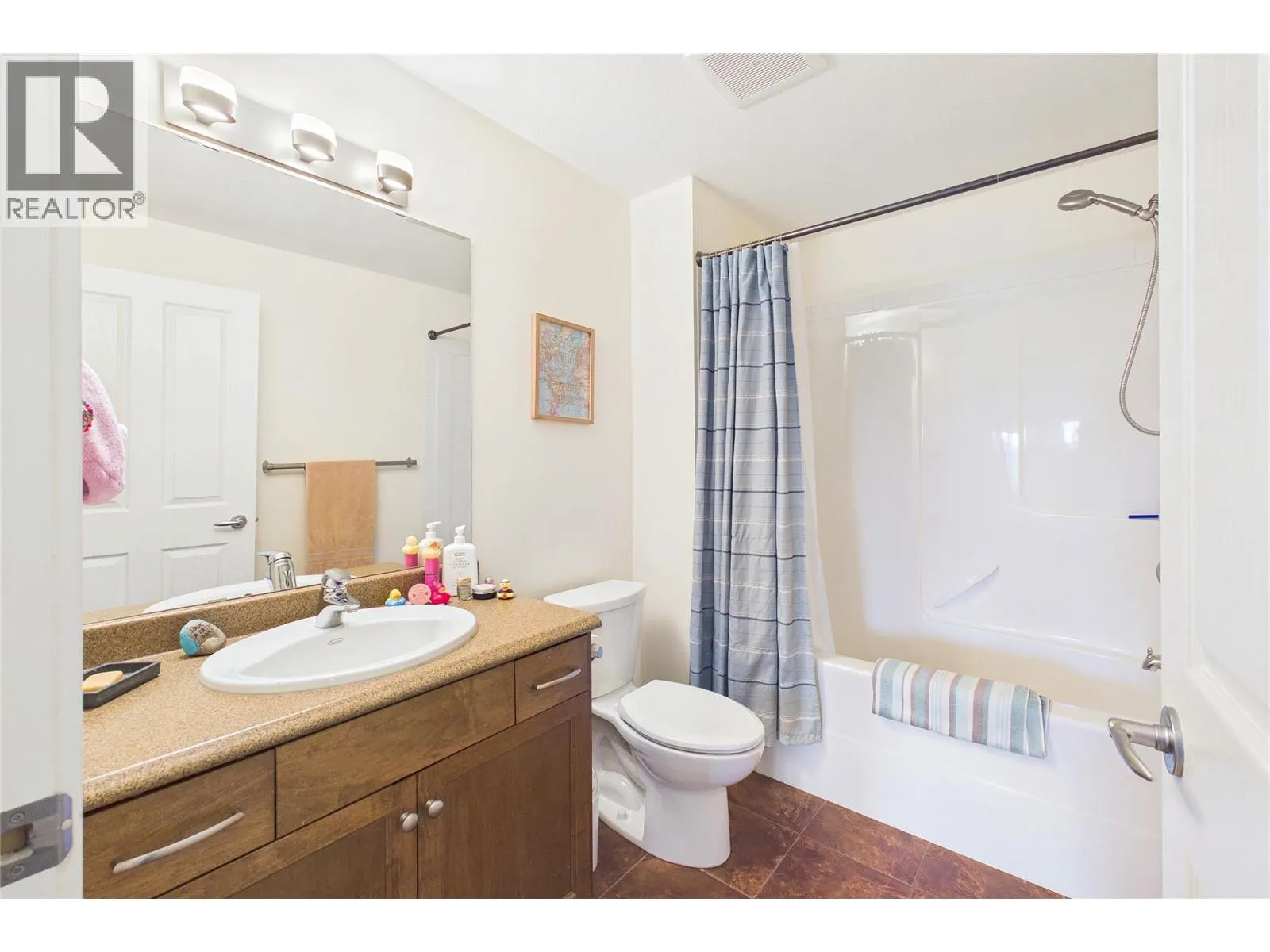 2532 Shoreline Drive Unit# 317