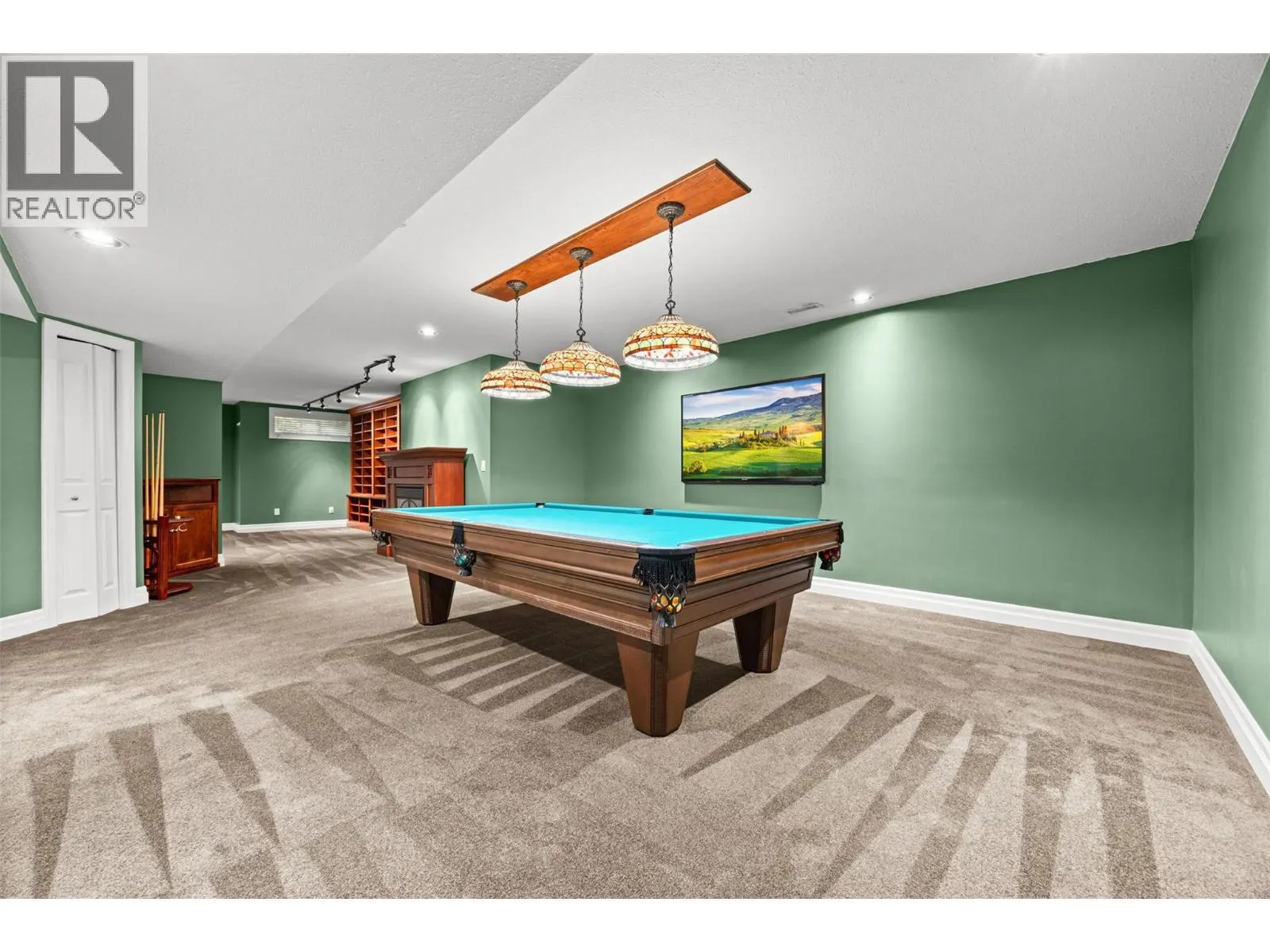1886 Parkview Crescent Unit# 9