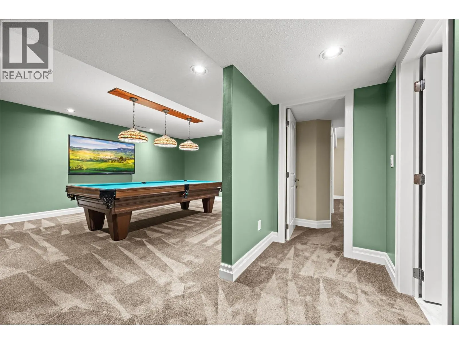 1886 Parkview Crescent Unit# 9