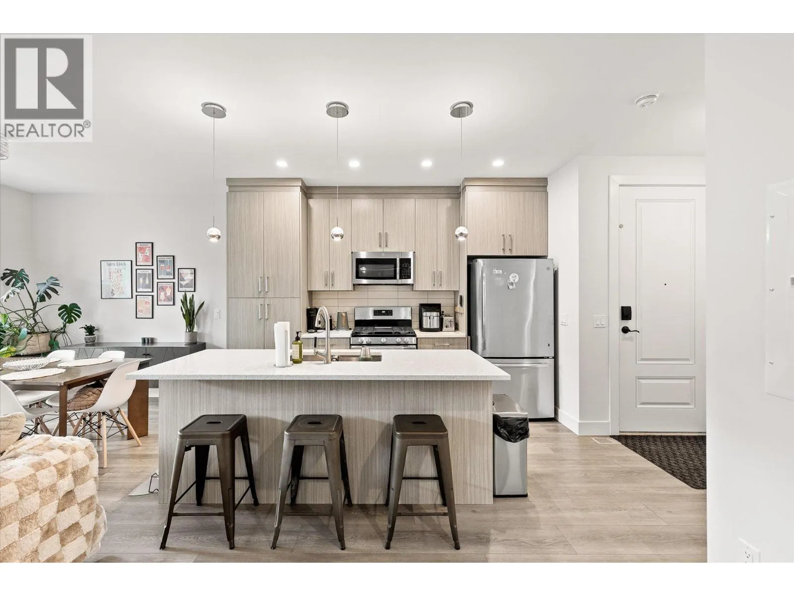 795 Stockwell Avenue Unit# 3