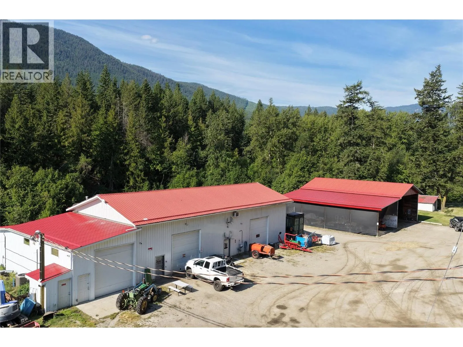 4325 Highway 97 Highway