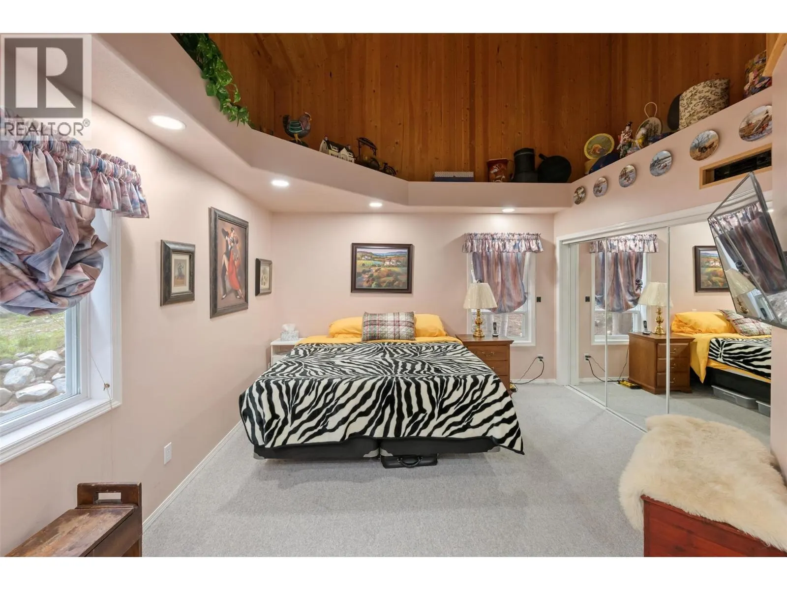 200 COUGAR Road