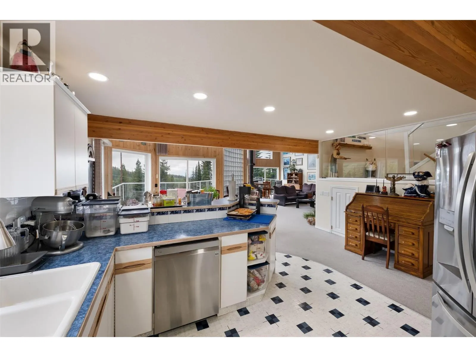 200 COUGAR Road