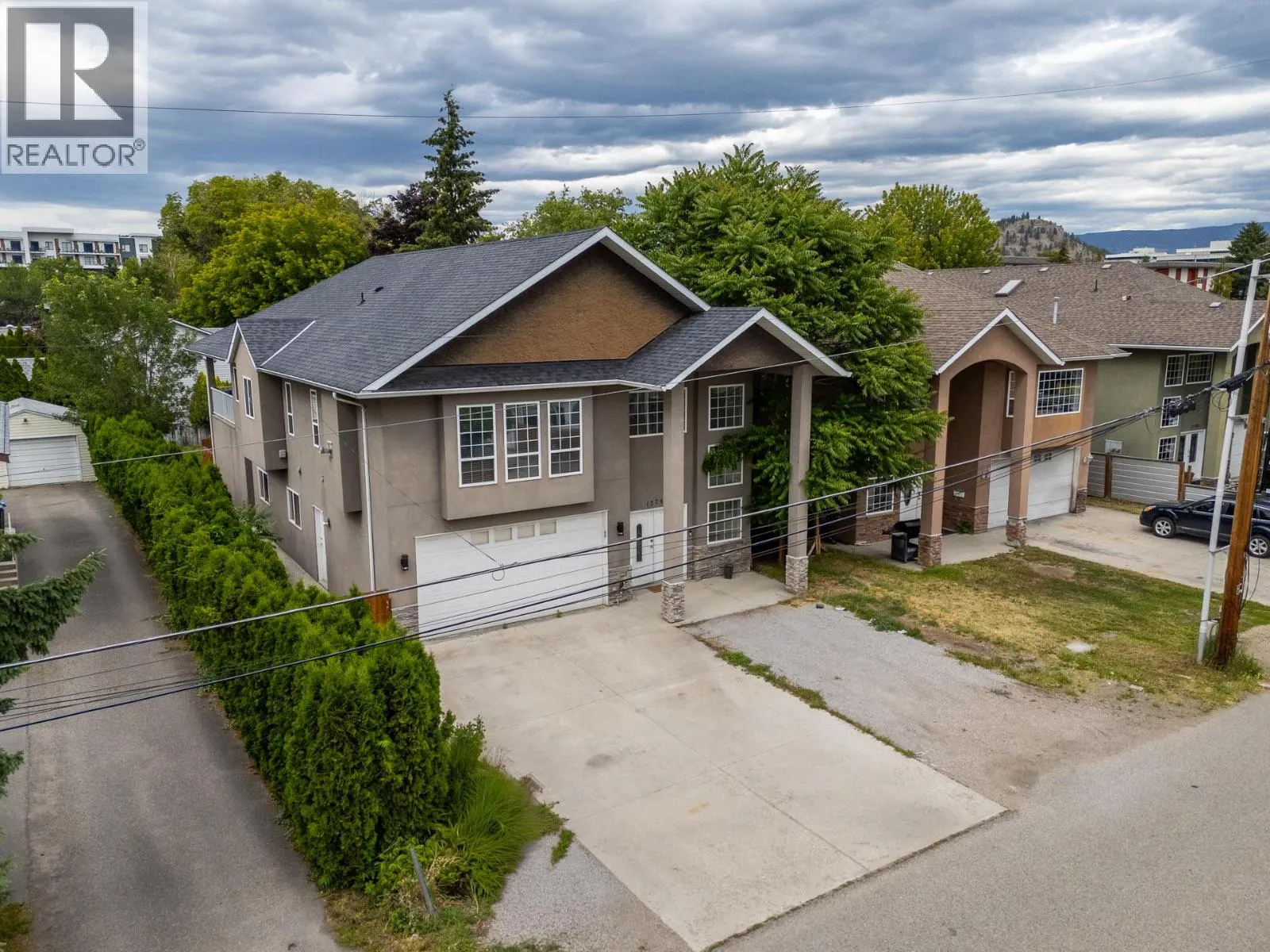 1374 McInnes Avenue