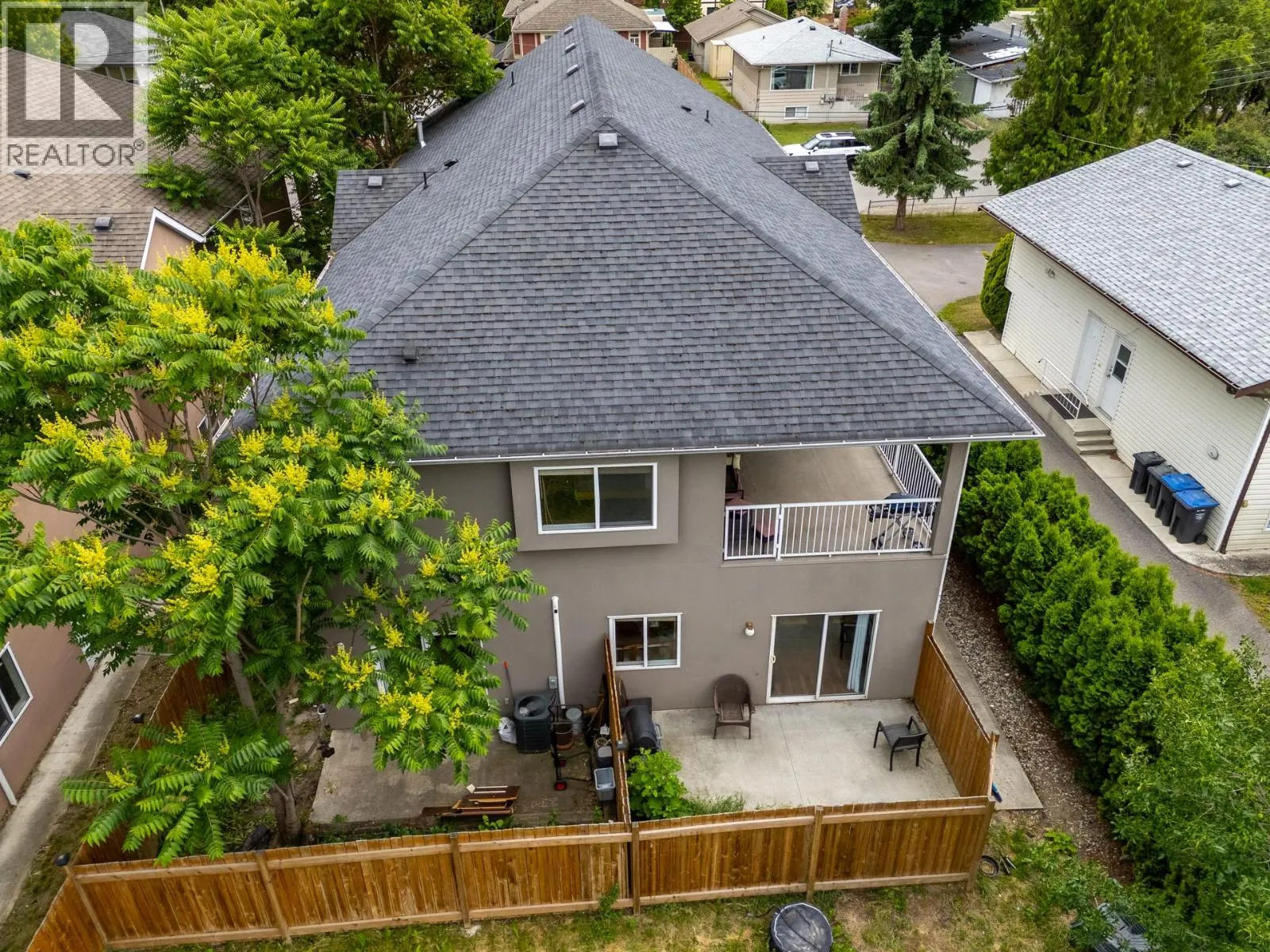 1374 McInnes Avenue