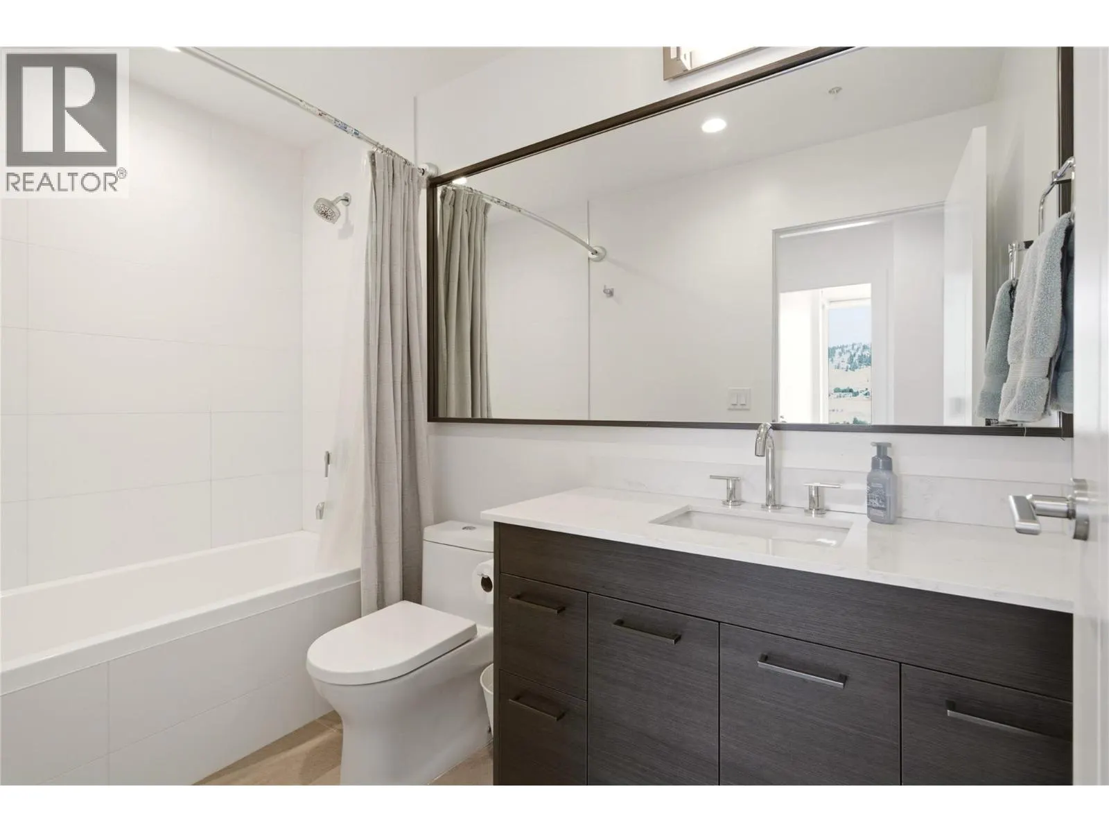 1181 Sunset Drive Unit# 1202
