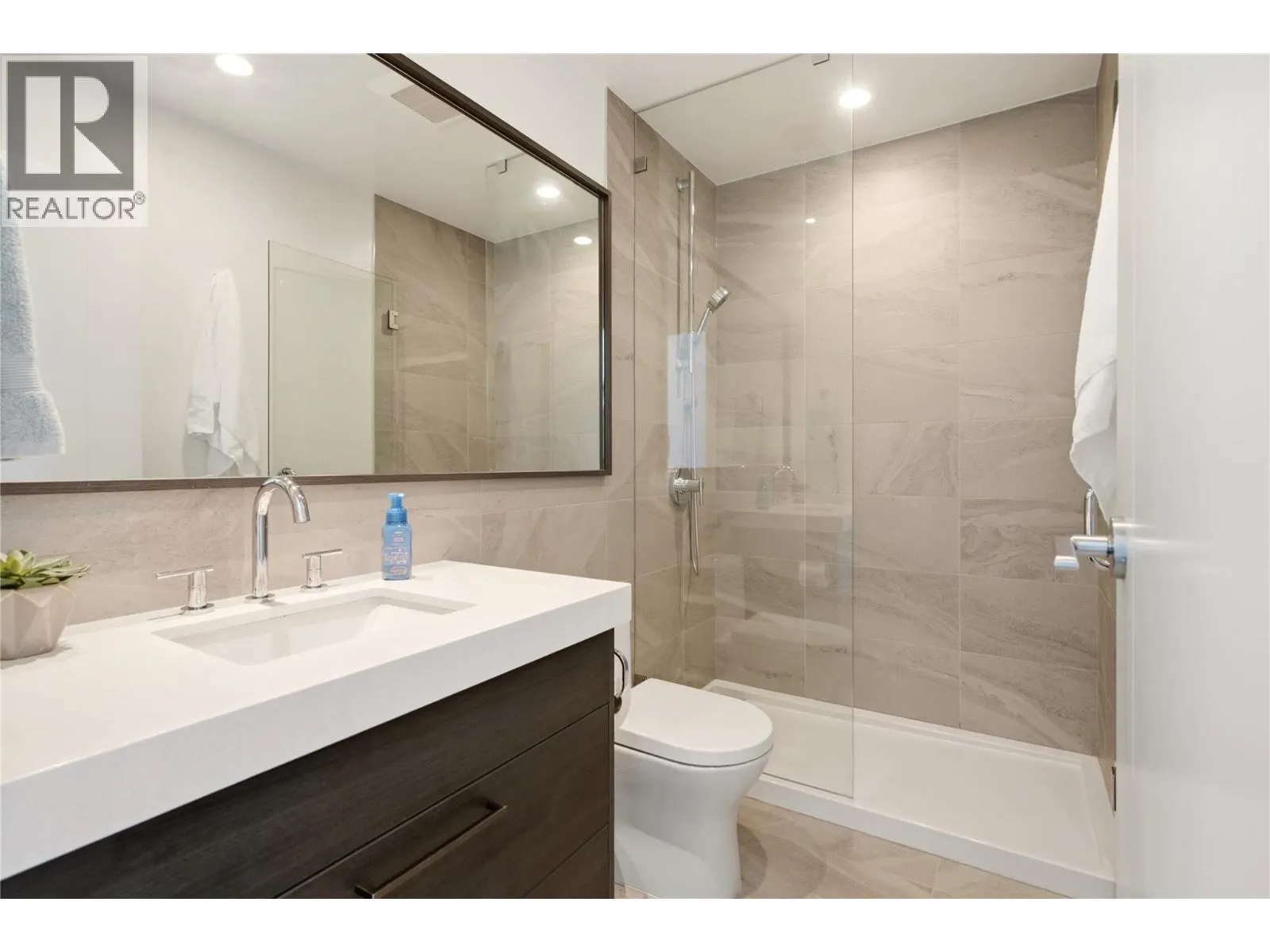 1181 Sunset Drive Unit# 1202
