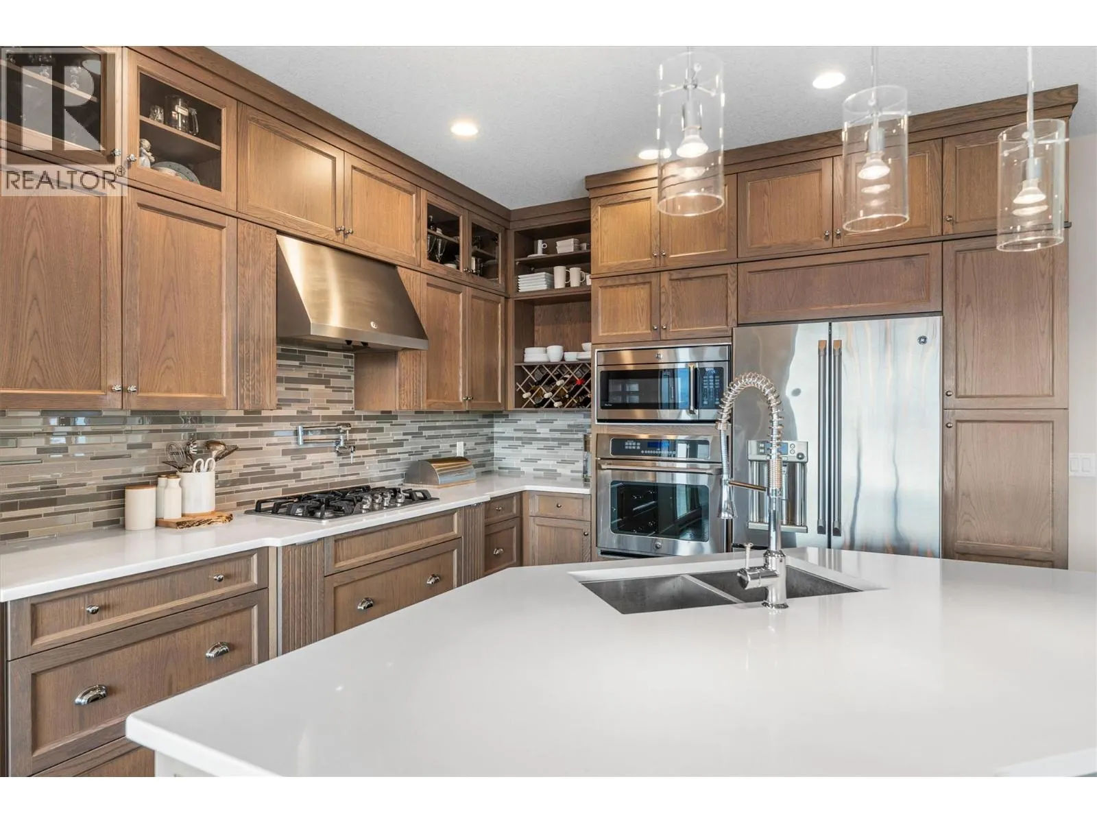 747 Traditions Crescent