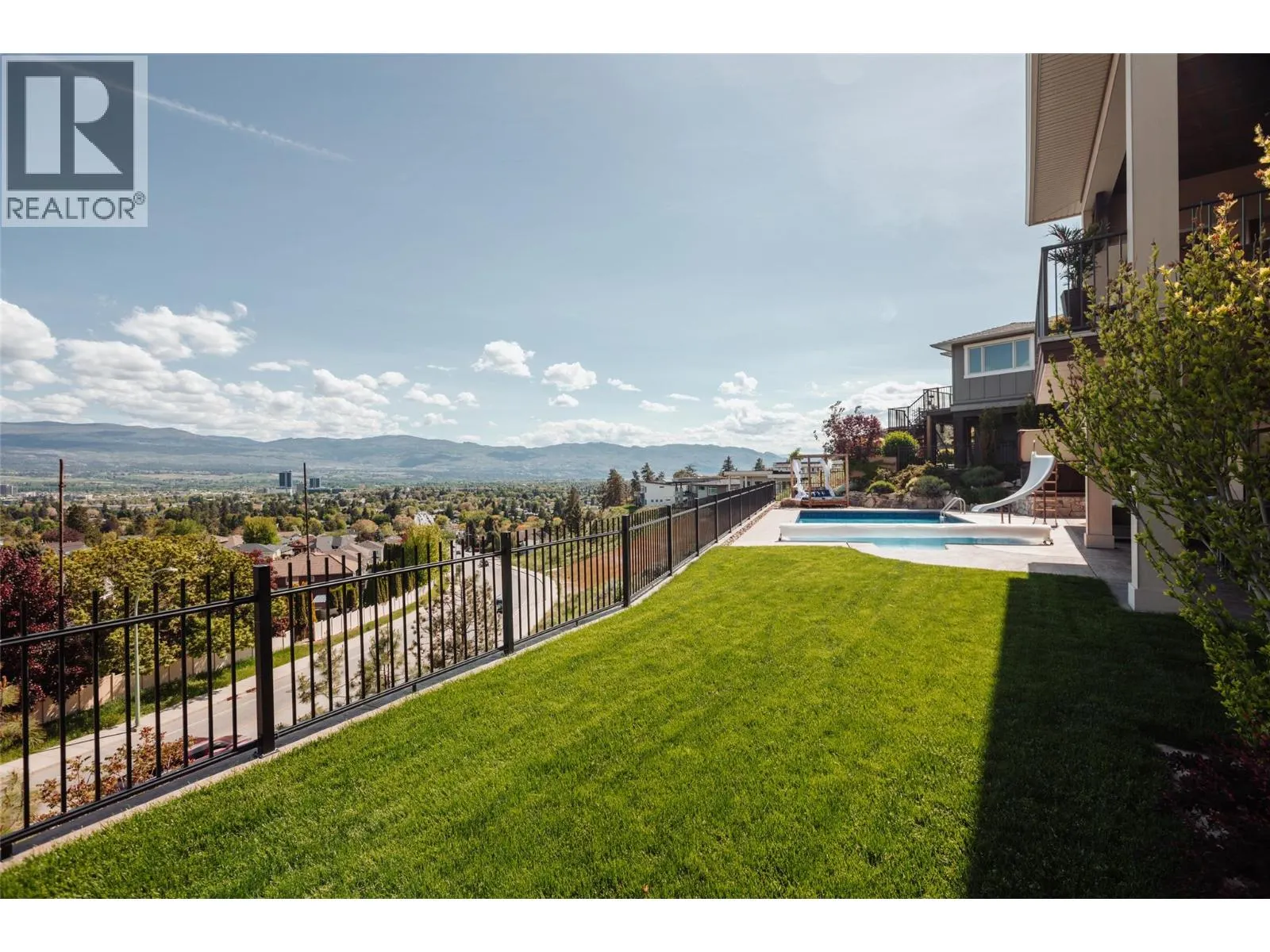 747 Traditions Crescent