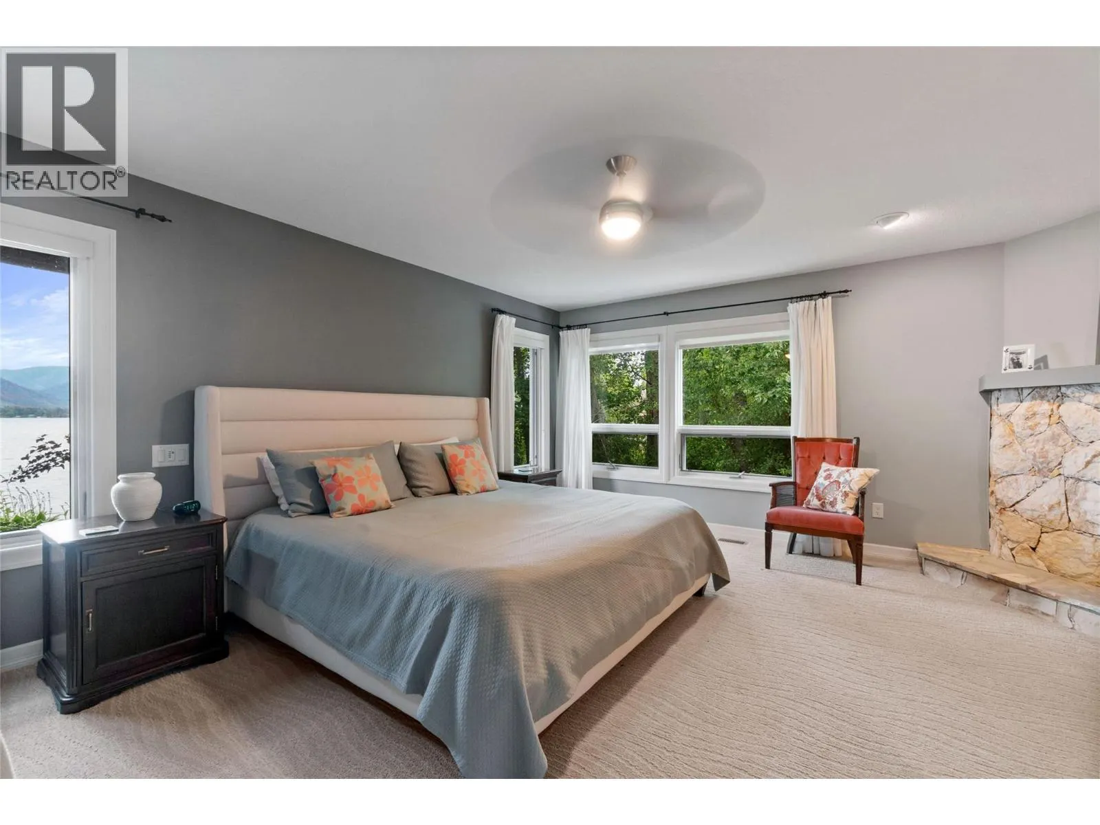 777 Coubeaux Place