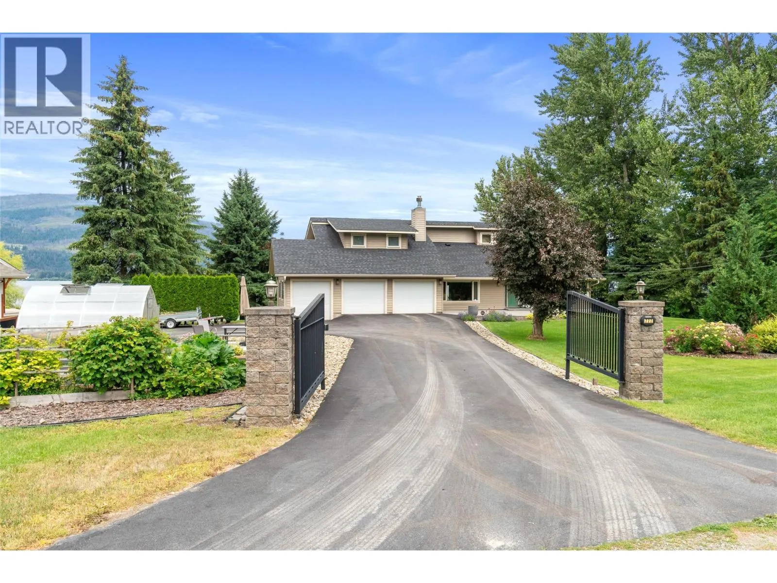 777 Coubeaux Place