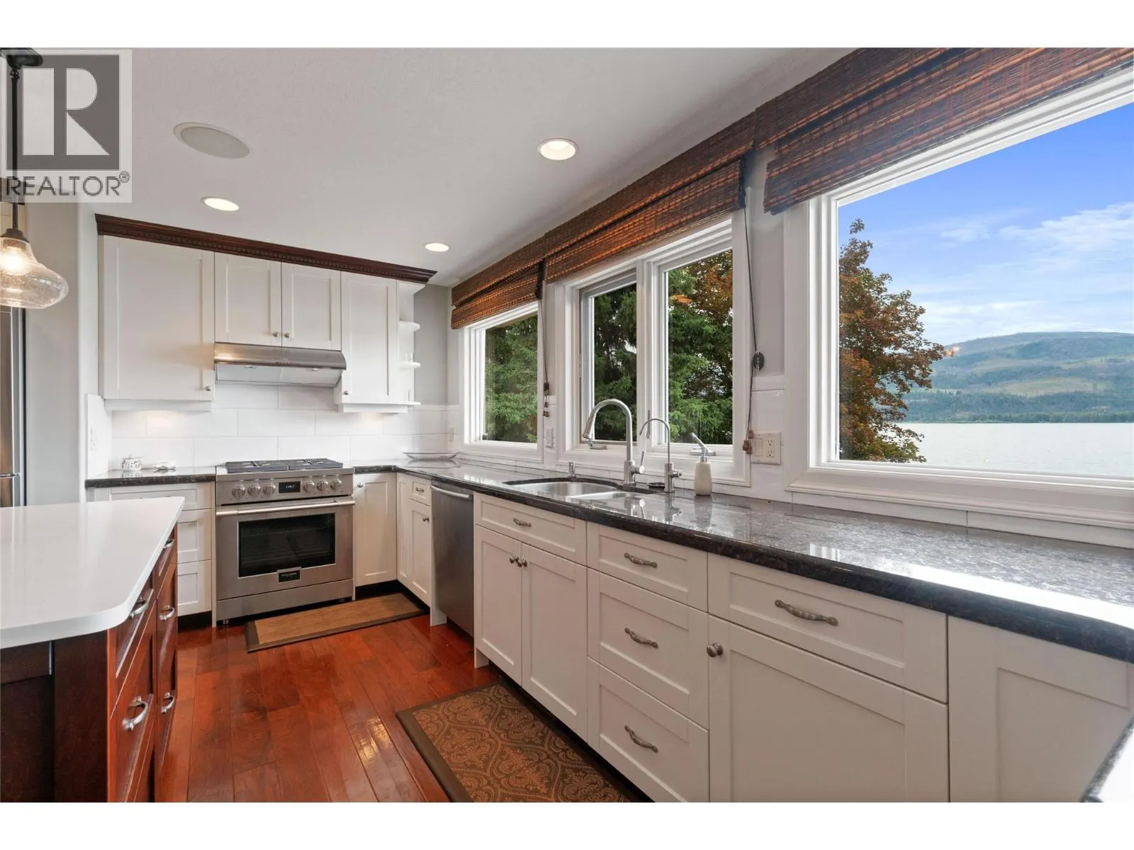777 Coubeaux Place