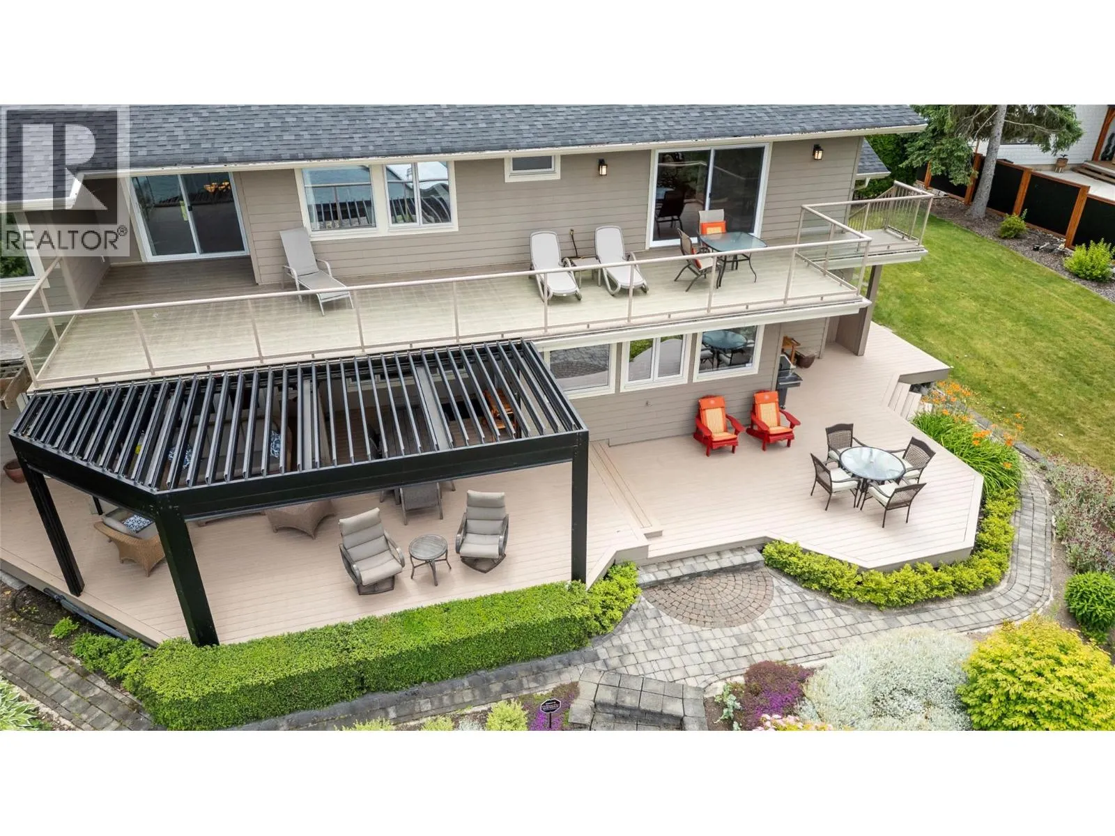 777 Coubeaux Place
