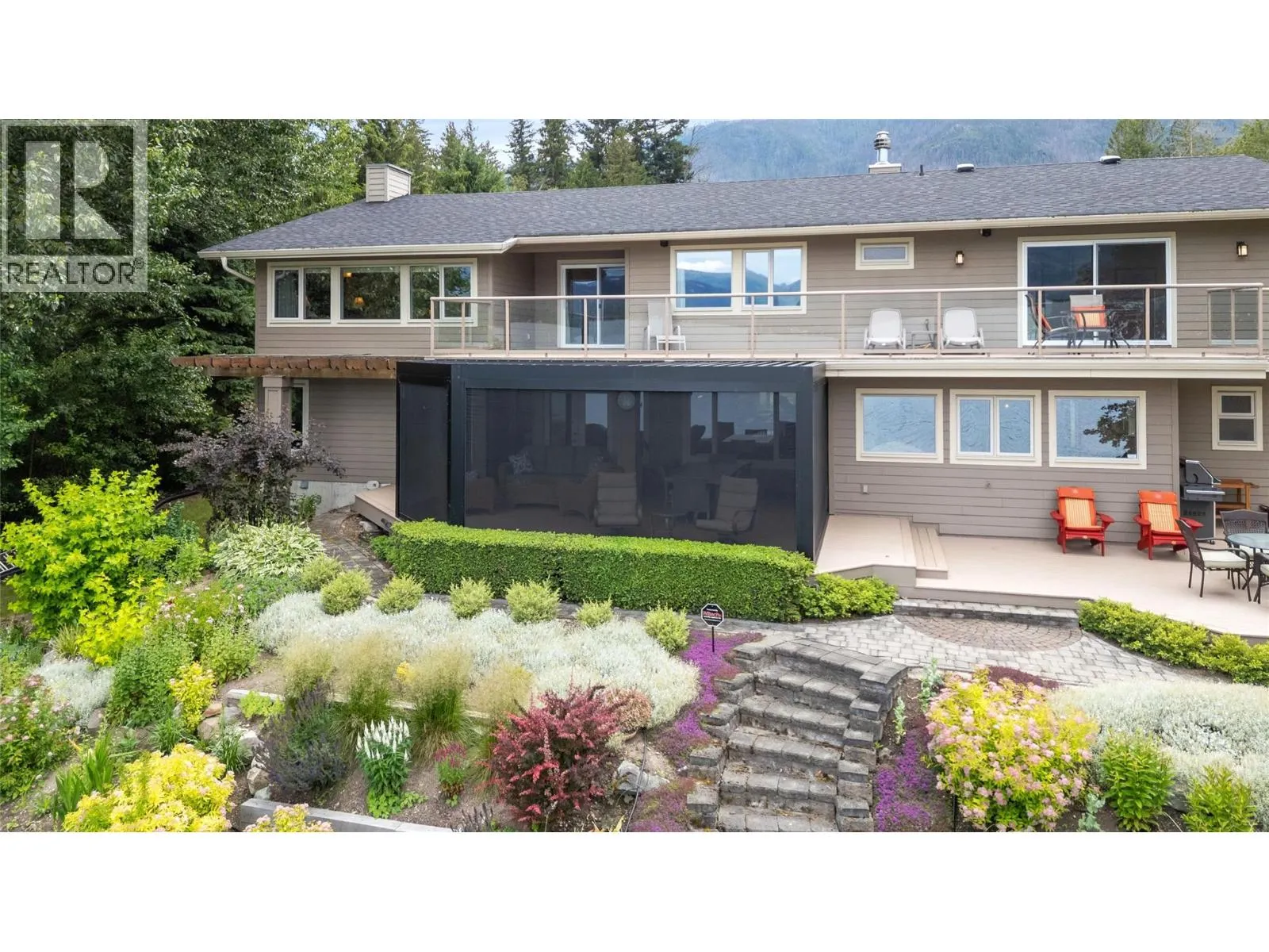 777 Coubeaux Place