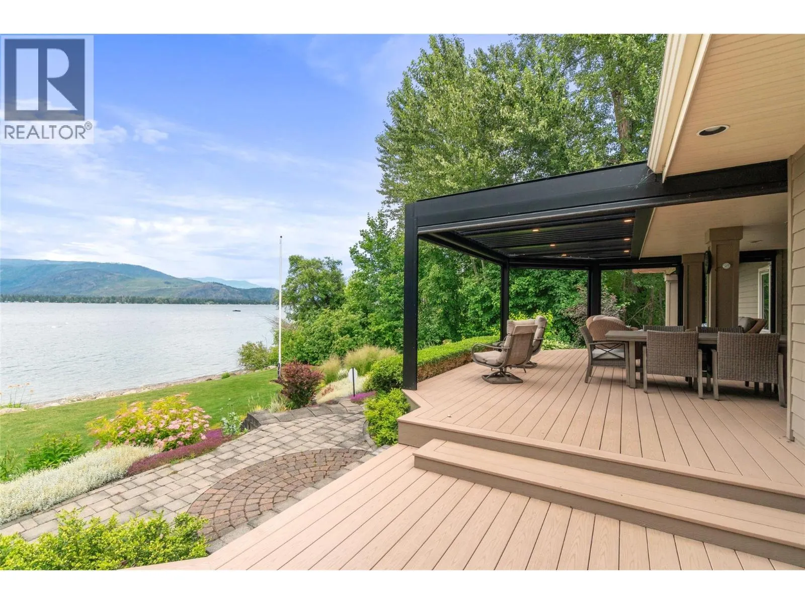 777 Coubeaux Place