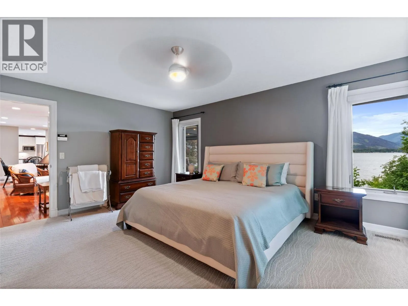 777 Coubeaux Place