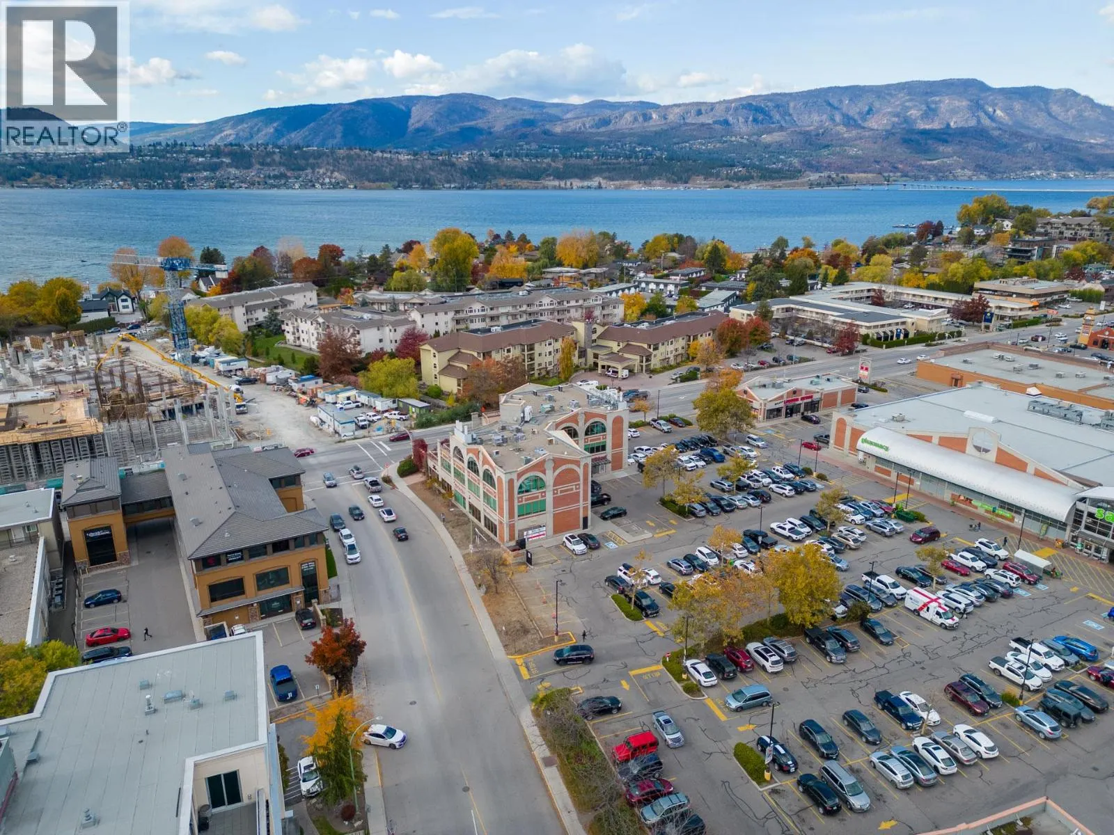 3275 Lakeshore Road Unit# 202