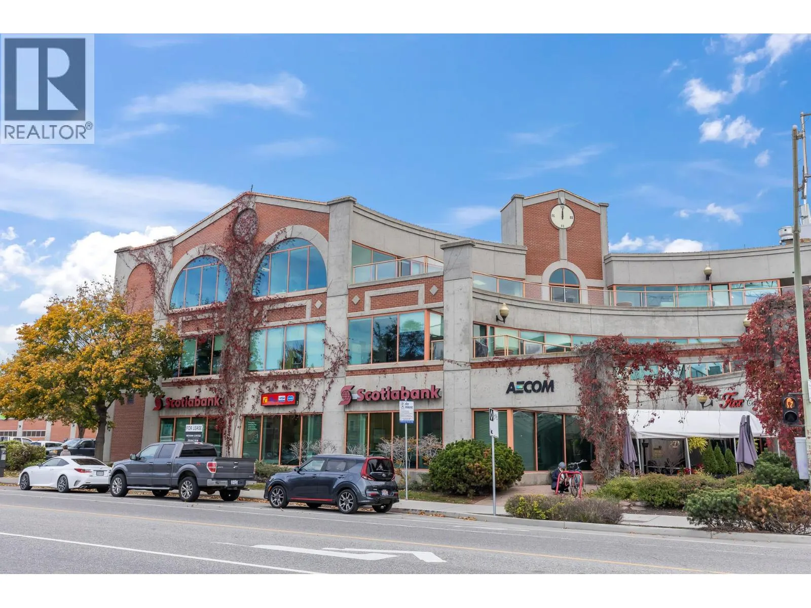 3275 Lakeshore Road Unit# 202