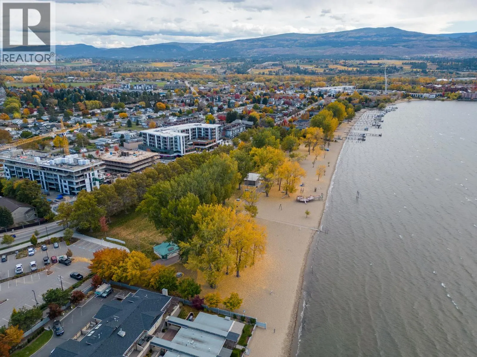 3275 Lakeshore Road Unit# 202